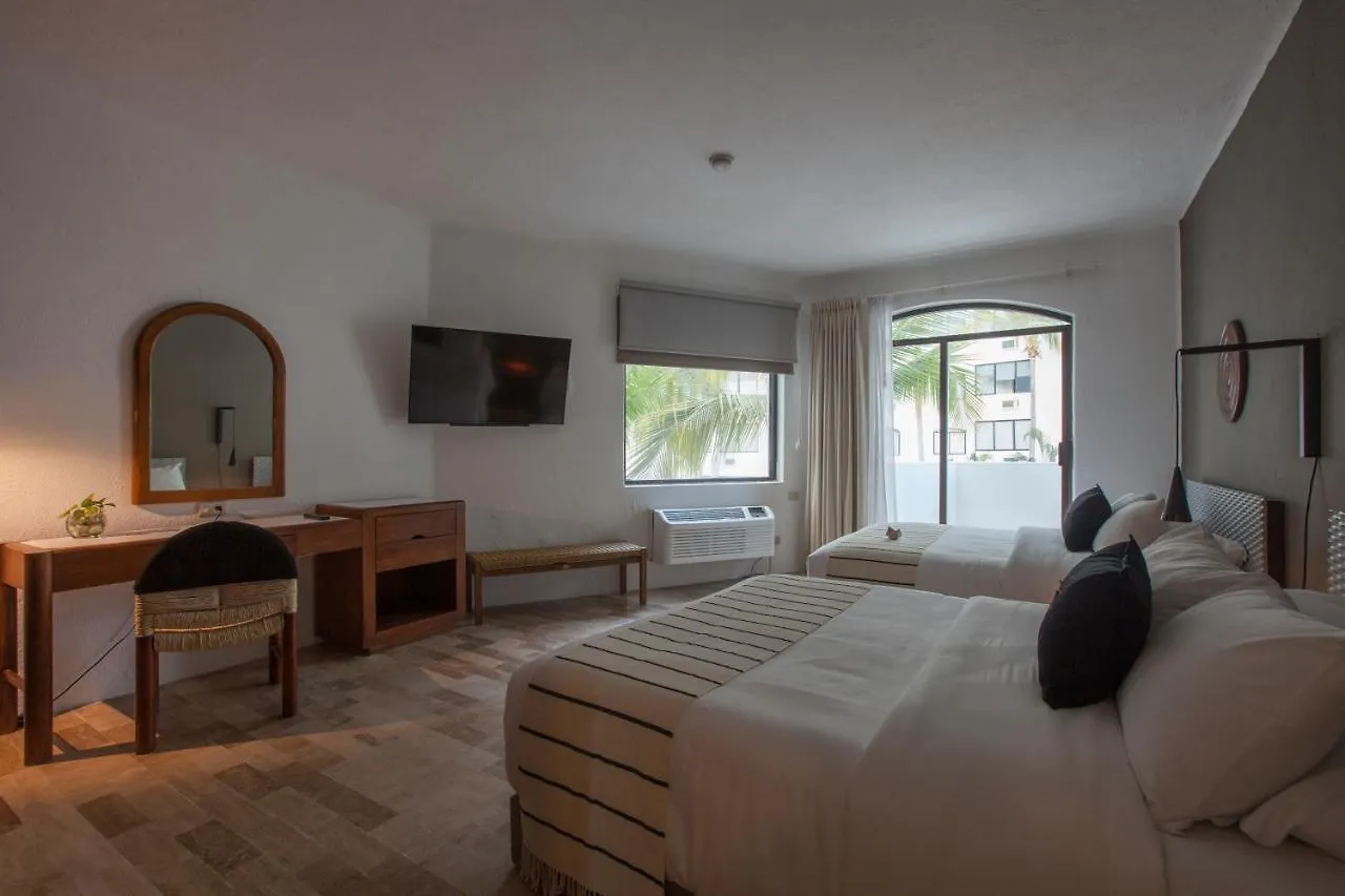 Gaviana Resort Mazatlan 4*,